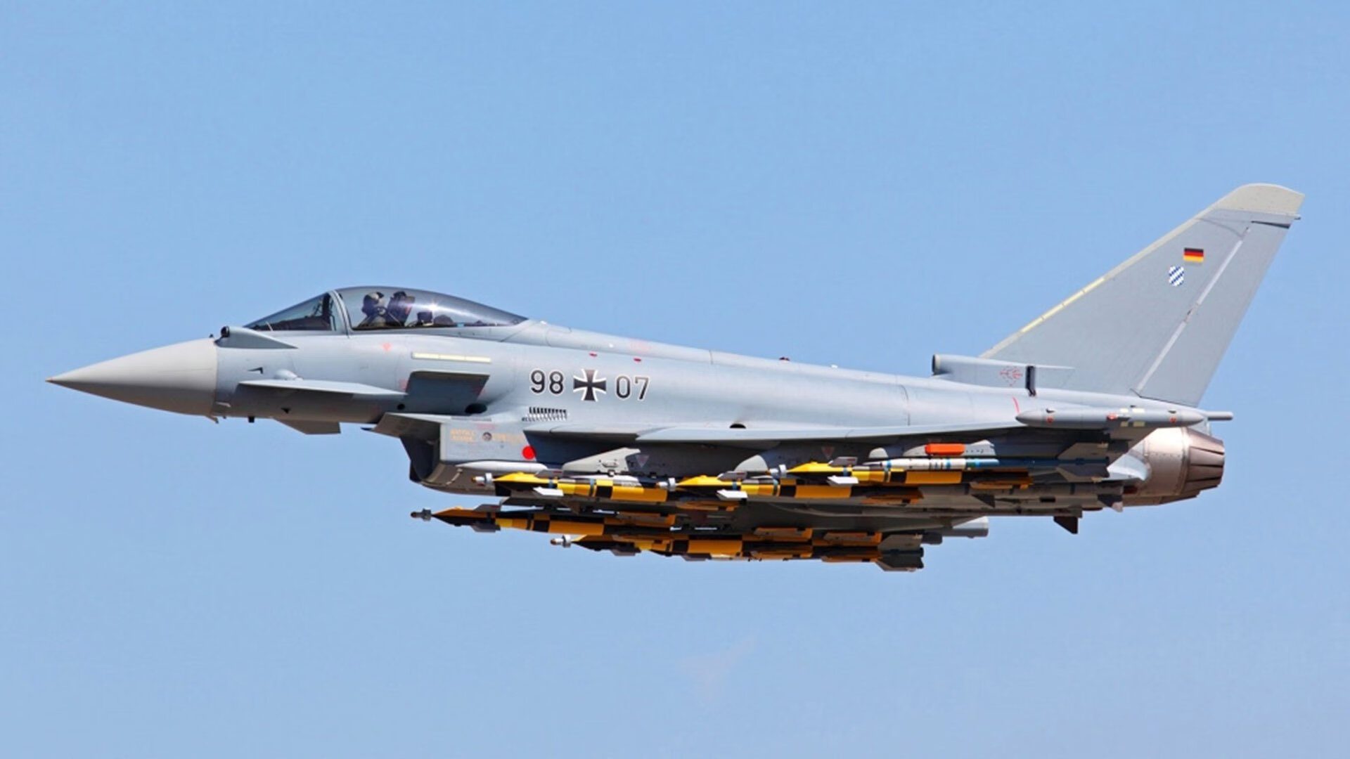 “高新体育中心:网球赛事吸引全球目光,精彩不断”